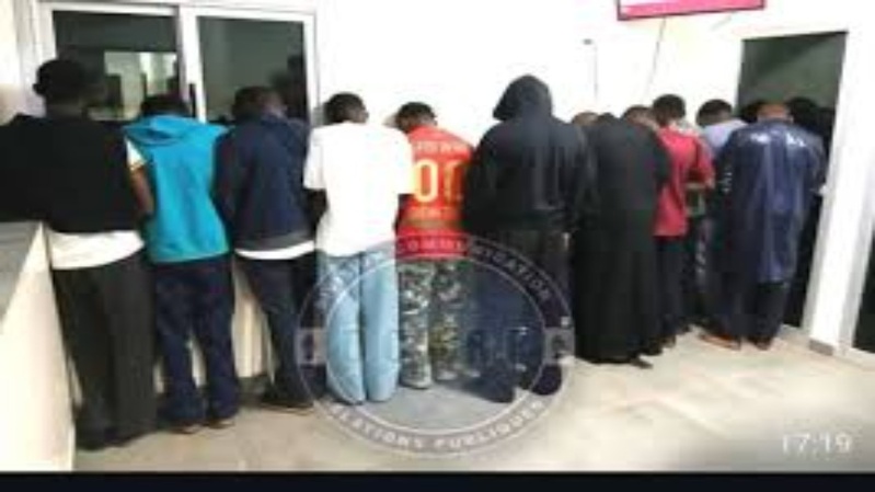 Keur Massar : 12 personnes en garde à vue pour actes homosexuels et transmission volontaire du VIH