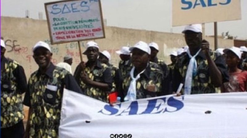 Violences à l’UCAD : le SAES exige le retrait des forces de l’ordre et l’ouverture d’un dialogue Violences à l’UCAD : le SAES exige le retrait des forces de l’ordre et l’ouverture d’un dialogue