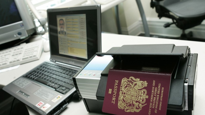 Zac Mbao : un réseau présumé de faux documents démantelé par la police Zac Mbao : un réseau présumé de faux documents démantelé par la police