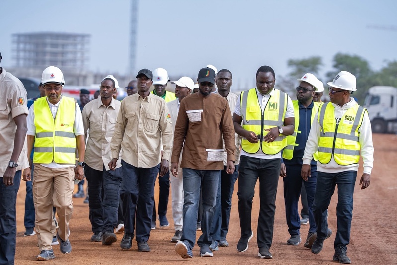 JOJ Dakar 2026 : le Président constate des avancées et exige le respect des délais JOJ Dakar 2026 : le Président constate des avancées et exige le respect des délais