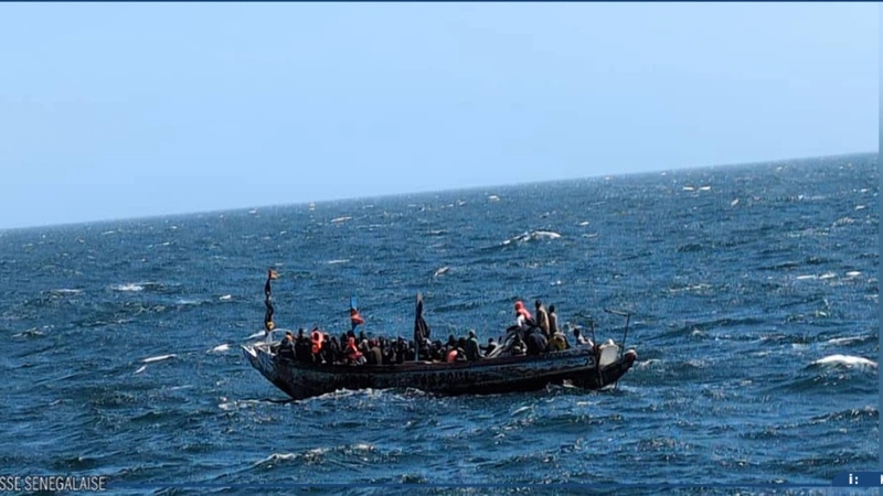 Au large de Dakar : 139 migrants secourus par la Marine après 11 jours en mer