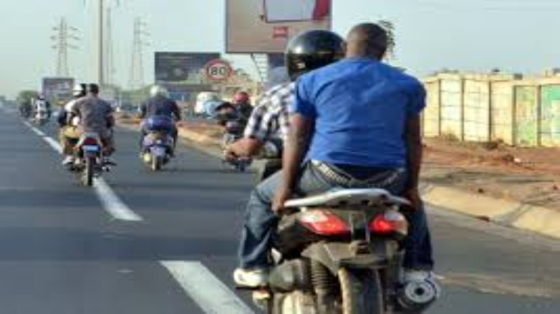 Course-poursuite nocturne à Dakar après un vol à l’arraché