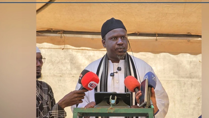 Thiès – Prière de Korité : l’imam Oumar Thioune soutient la nouvelle loi sur les actes contre-nature, insiste sur l’exécution des textes