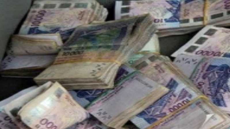 Escroquerie à 550 millions FCFA : un homme d’affaires piégé par un faux faiseur de richesse