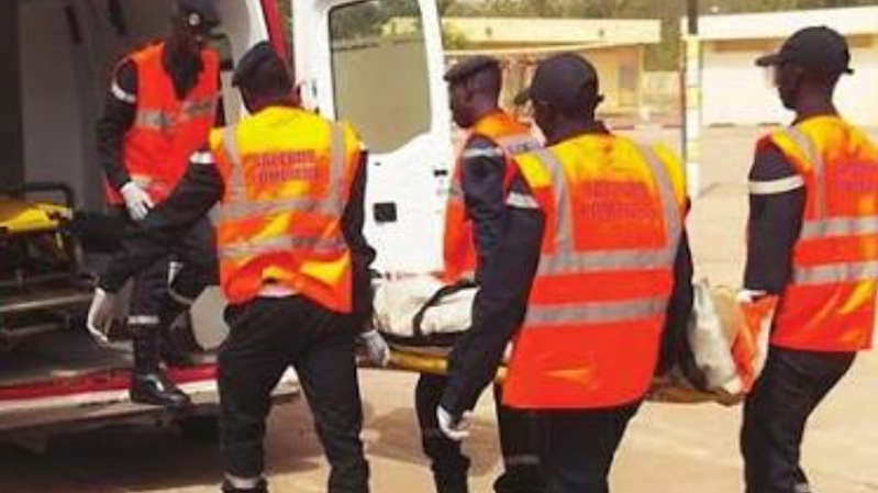 Il s’effondre dans un car avec 2 millions sur lui