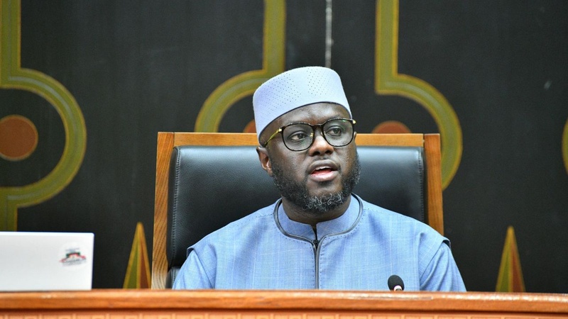 Assemblée nationale : El Malick Ndiaye annonce sa démission ! Assemblée nationale : El Malick Ndiaye annonce sa démission !