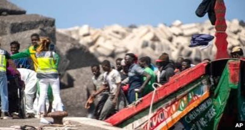 Trafic de migrants : un vaste réseau entre le Sénégal et l'Espagne démantelé, plus de 100 candidats sauvés Trafic de migrants : un vaste réseau entre le Sénégal et l'Espagne démantelé, plus de 100 candidats sauvés