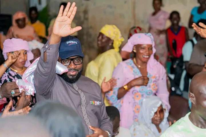 ‎Thierno Alia Mbengue persiste et signe : « Diomaye mofi né » ‎