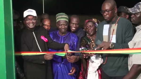Tatène Sérère : Alioune Sarr inaugure un poste de santé de 60 millions de FCFA Tatène Sérère : Alioune Sarr inaugure un poste de santé de 60 millions de FCFA