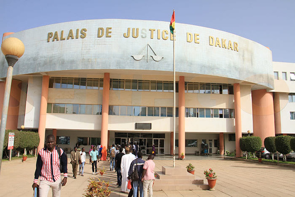 Diogo : deux suspects déférés dans une affaire de faux visas détectés à l’AIBD