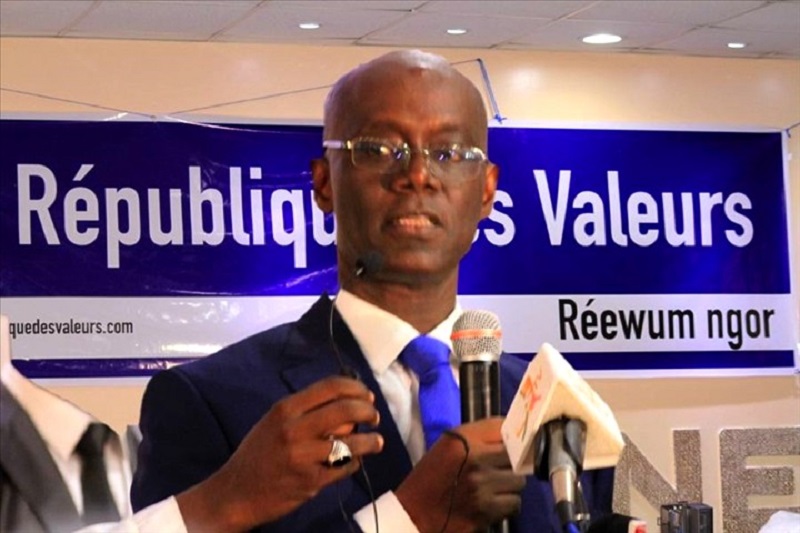 Affaire des deux milliards de faux billets: Thierno Alassane Sall se prononce Affaire des deux milliards de faux billets: Thierno Alassane Sall se prononce