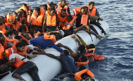 Émigration clandestine : une pirogue transportant 69 personnes secourue par la marine Espagnol