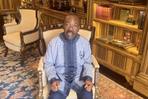 Le refus d’Ali Bongo de s’exiler appelant à la libération de son épouse et de son fils Le refus d’Ali Bongo de s’exiler appelant à la libération de son épouse et de son fils