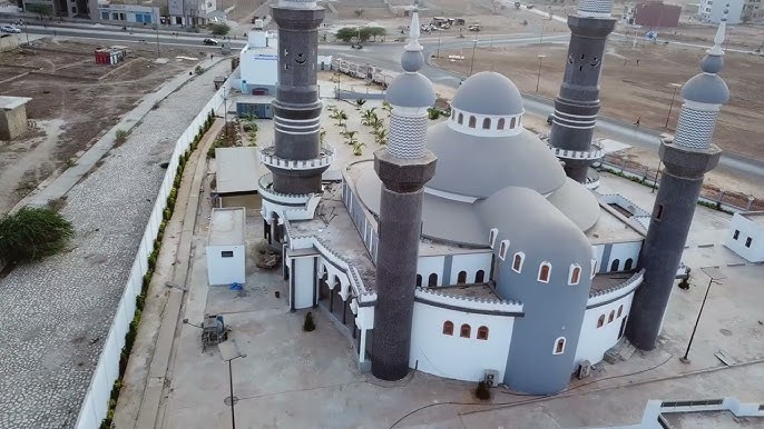 Visite des responsables de Daray Kokki à la Grande Mosquée de Thiès : Retour sur cet événement religieux Visite des responsables de Daray Kokki à la Grande Mosquée de Thiès : Retour sur cet événement religieux