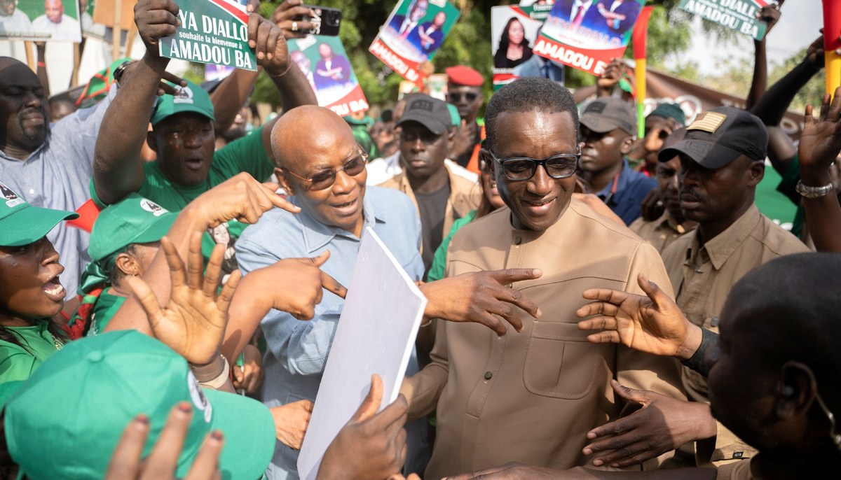 Amadou Bâ promet la création d'un million d'emplois lors du lancement de sa campagne à Guédiawaye