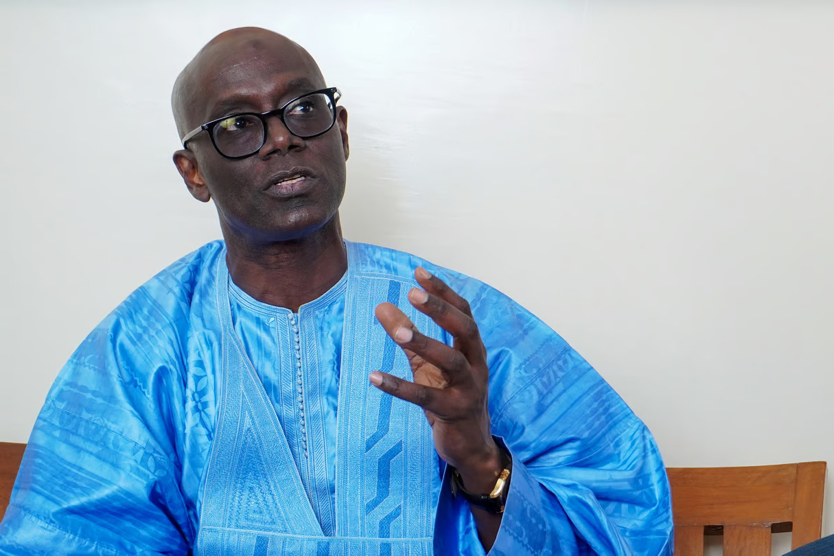 Thierno Alassane Sall expose les défis de Thiès et ses solutions envisagées Thierno Alassane Sall expose les défis de Thiès et ses solutions envisagées