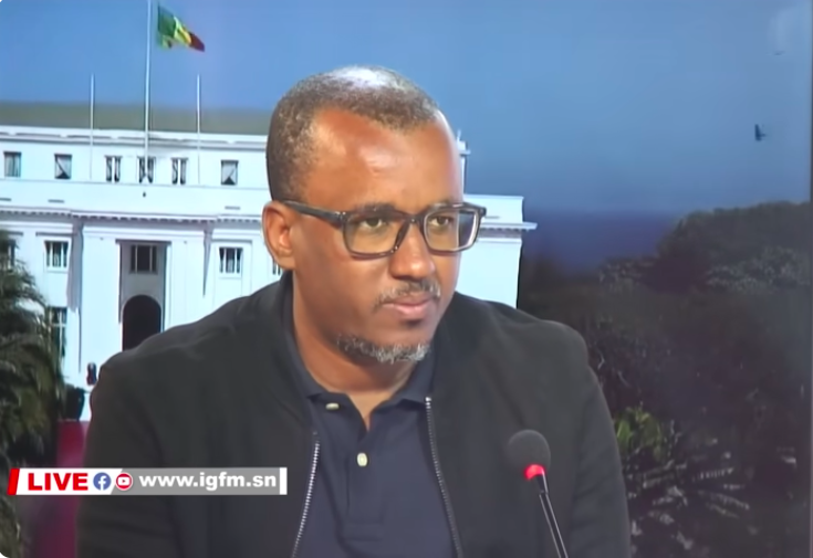 Convocation de dernière minute : Oumar Sow convoqué à la Brigade de Thiong après un incident au Palais Convocation de dernière minute : Oumar Sow convoqué à la Brigade de Thiong après un incident au Palais