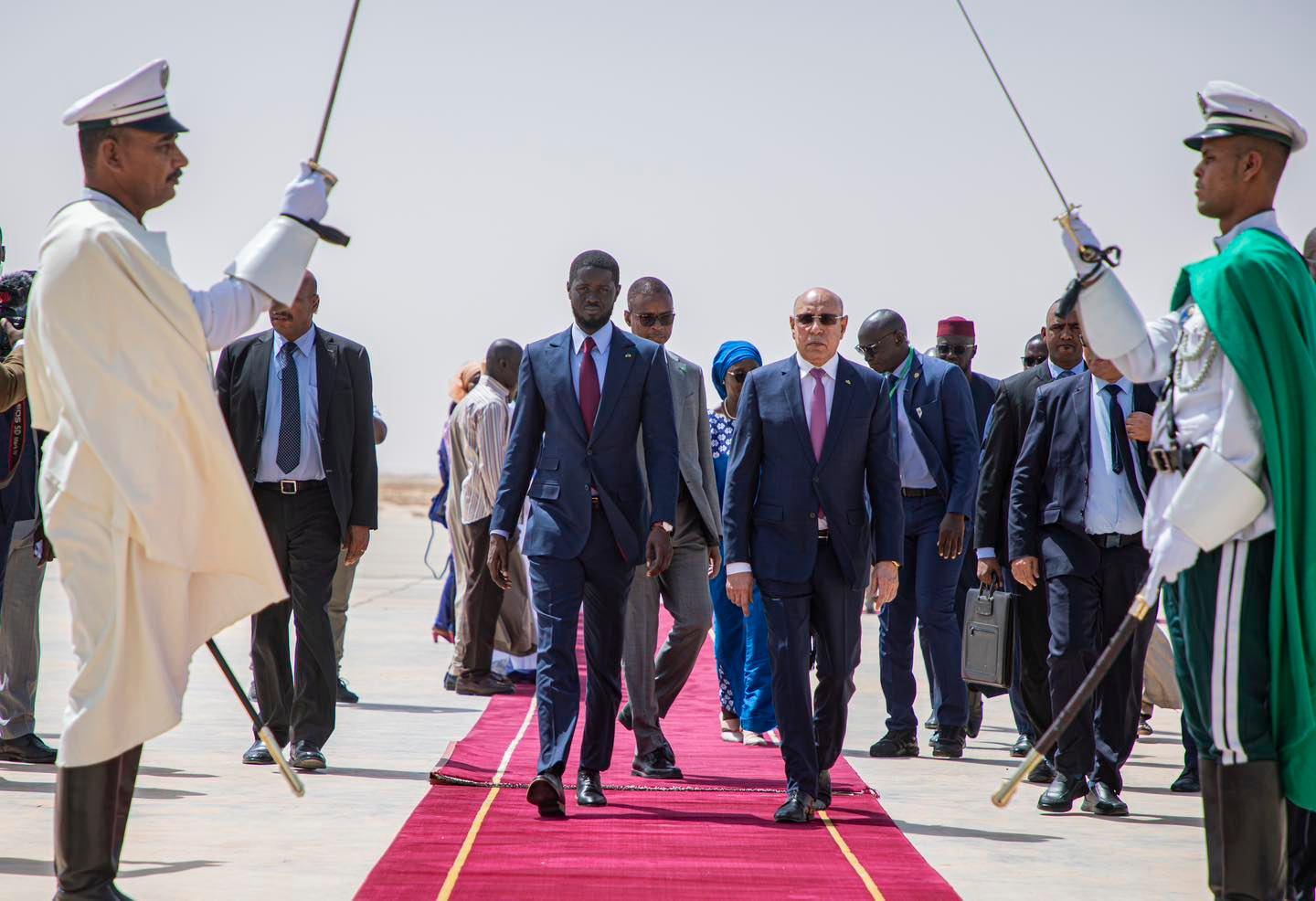 Première visite à l'étranger du Président Diomaye à Nouakchott : Découvrez les images