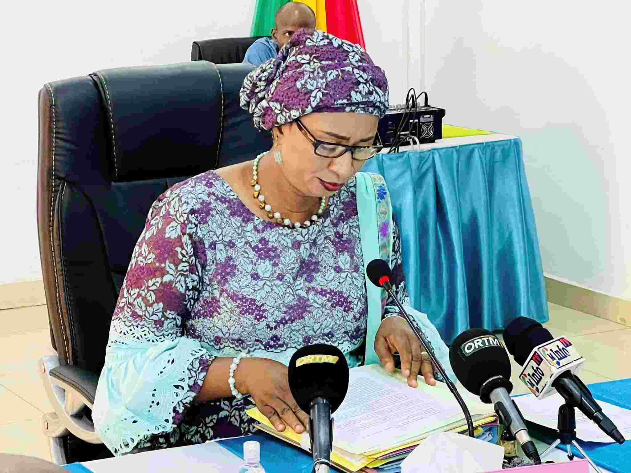 Madina Sissokho Dembélé, ministre des Transports et des Infrastructures "Les Maliens qui se trouvaient à bord sont sains et saufs" Madina Sissokho Dembélé, ministre des Transports et des Infrastructures "Les Maliens qui se trouvaient à bord sont sains et saufs"