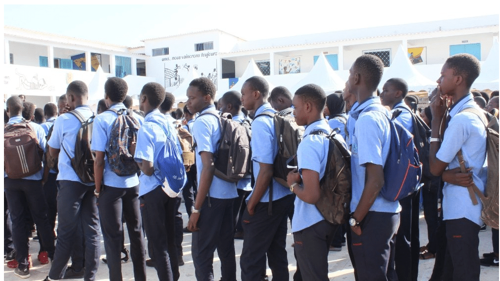 Rentrée Scolaire : Le Premier ministre Favorise les Tailleurs Locaux pour la Confection des Uniformes Rentrée Scolaire : Le Premier ministre Favorise les Tailleurs Locaux pour la Confection des Uniformes