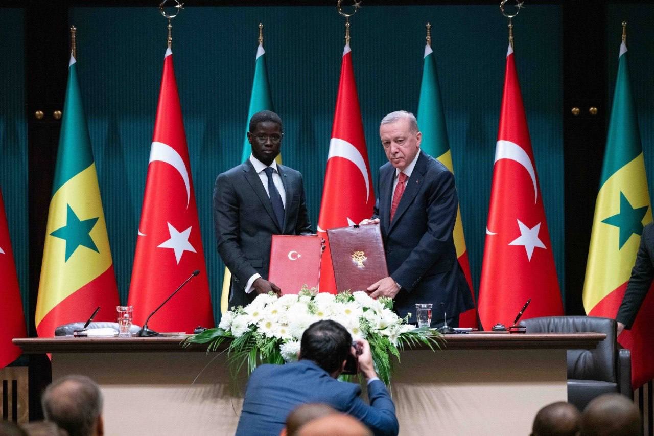 Un protocole d’accord stratégique signé entre le Sénégal et la Turquie pour renforcer leurs échanges Un protocole d’accord stratégique signé entre le Sénégal et la Turquie pour renforcer leurs échanges