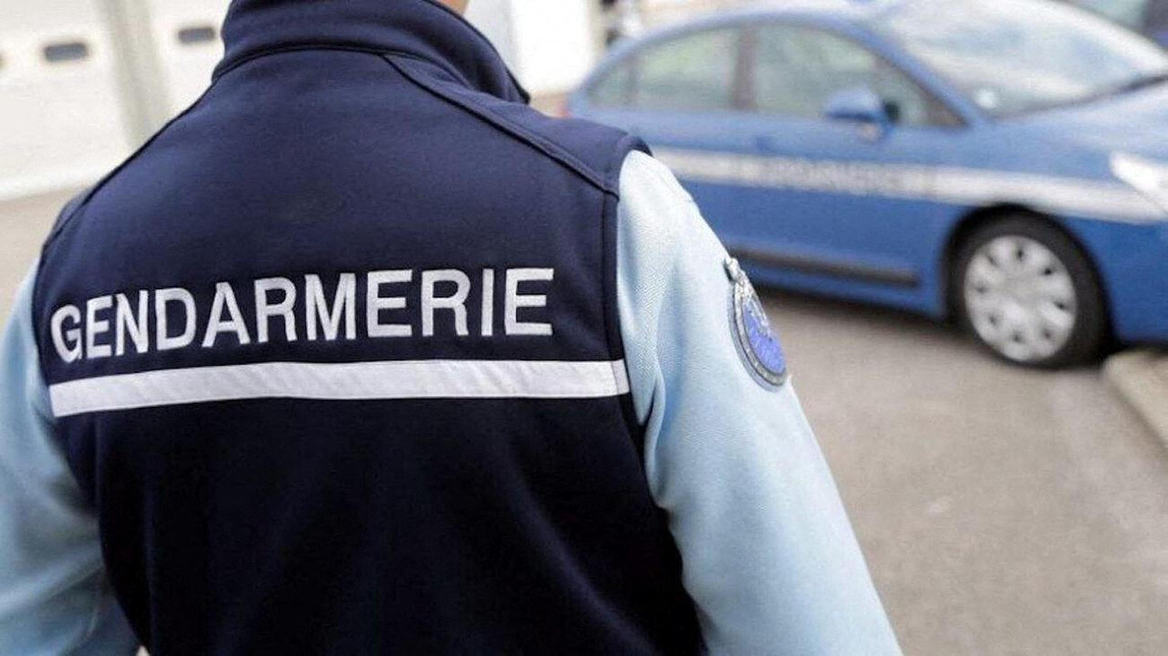 Arrestation du Commandant de la Brigade de Foundiougne pour violences sur un trafiquant Arrestation du Commandant de la Brigade de Foundiougne pour violences sur un trafiquant