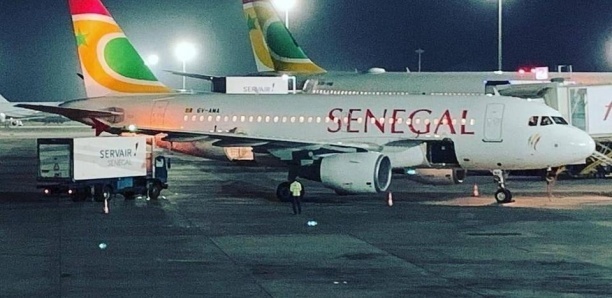 Air Sénégal : une cheffe de service arrêtée Air Sénégal : une cheffe de service arrêtée