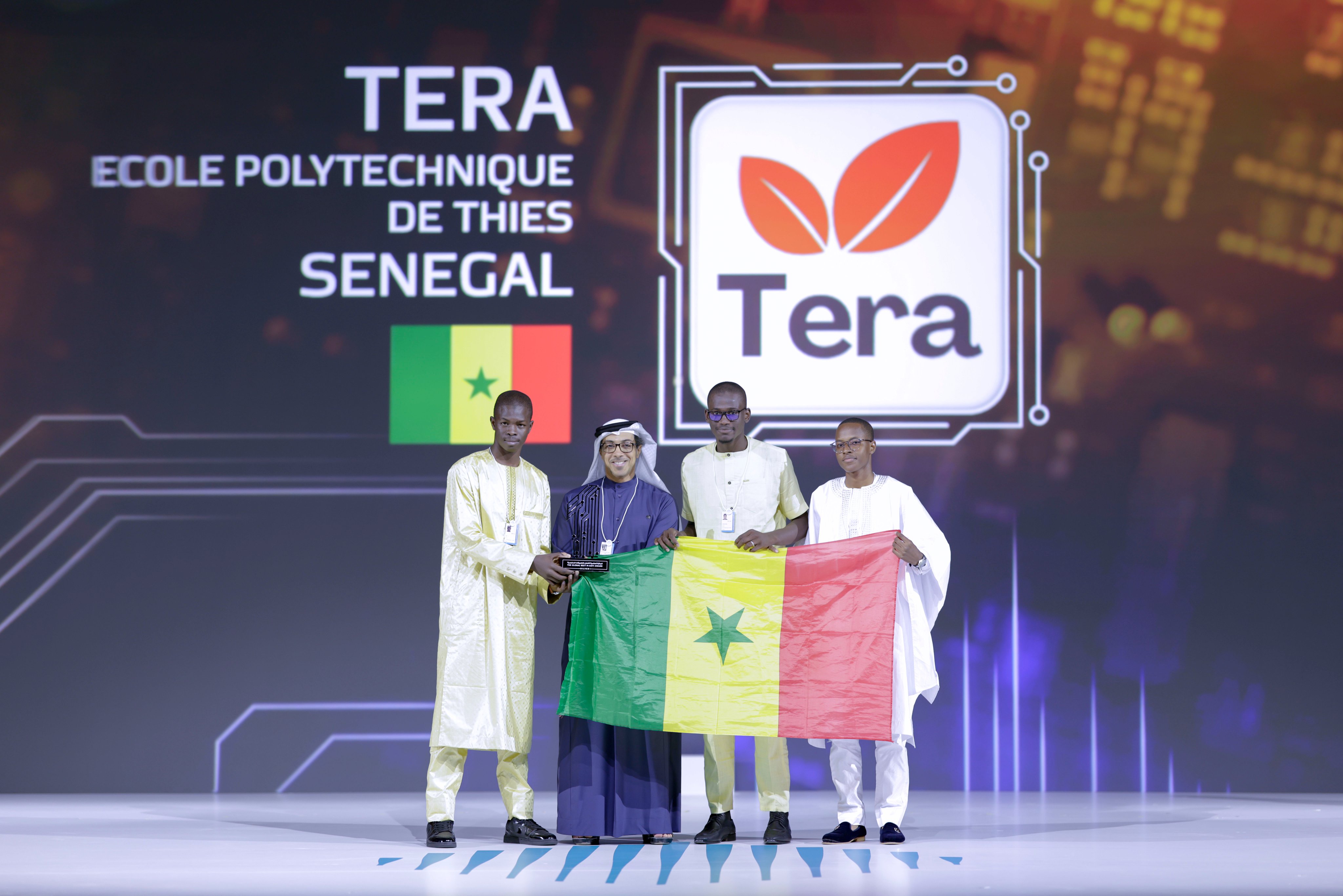 L’École Polytechnique de Thiès brille à Dubaï avec le projet TERA