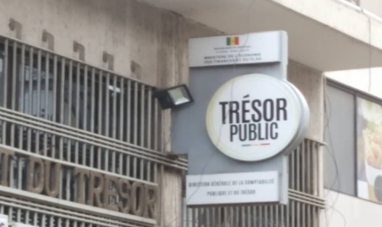 « Le Trésor public cambriolé », (L’Observateur) « Le Trésor public cambriolé », (L’Observateur)