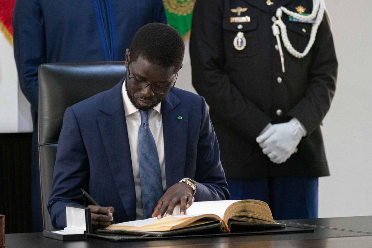Justice : Diomaye gracie 1121 détenus pour la Korité et la fête de l’indépendance