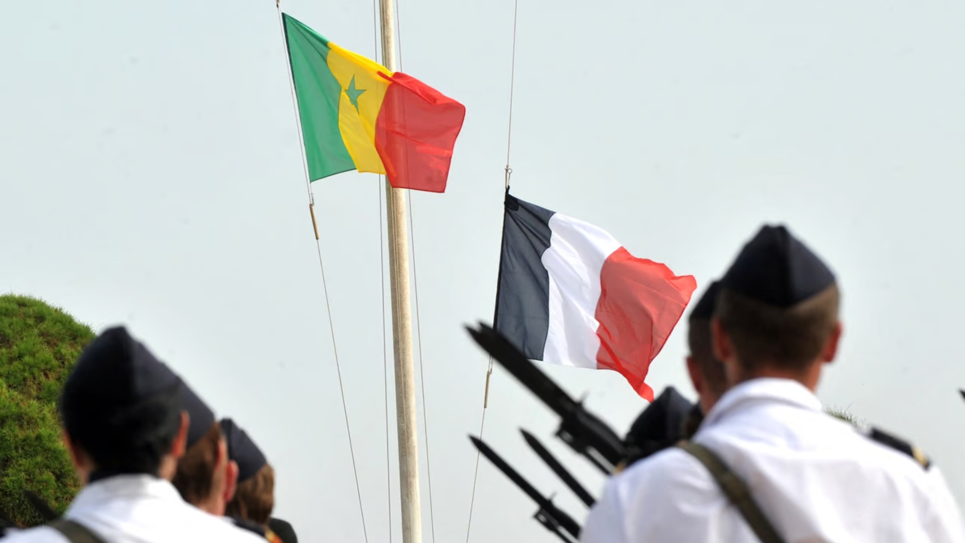 Dakar : la France remet officiellement le site militaire Contre-Amiral Protet au Sénégal
