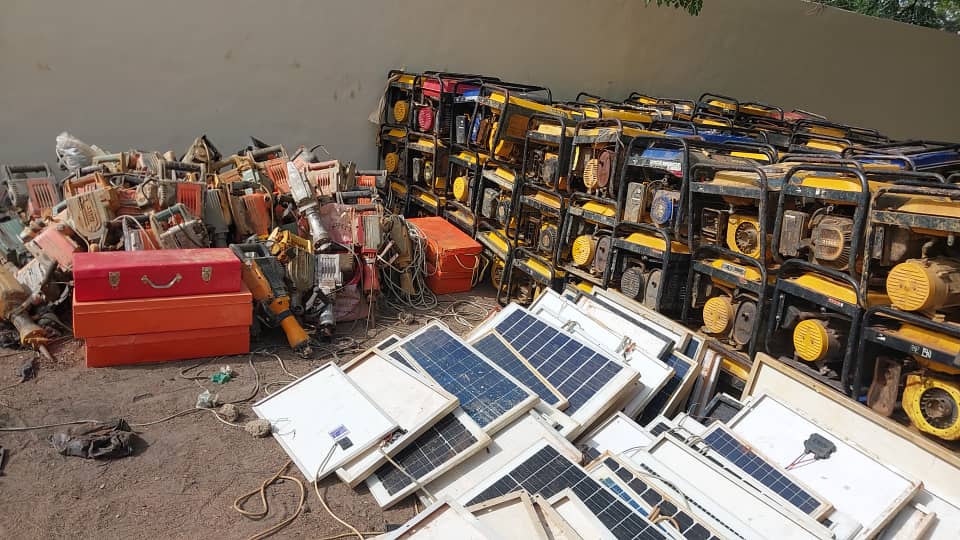 Saraya : un vaste site d’orpaillage clandestin démantelé à Bembou