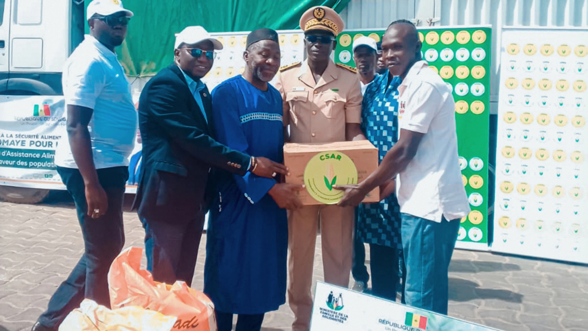 Casamance : 2000 familles déplacées reçoivent une aide alimentaire dans le cadre du Plan Diomaye