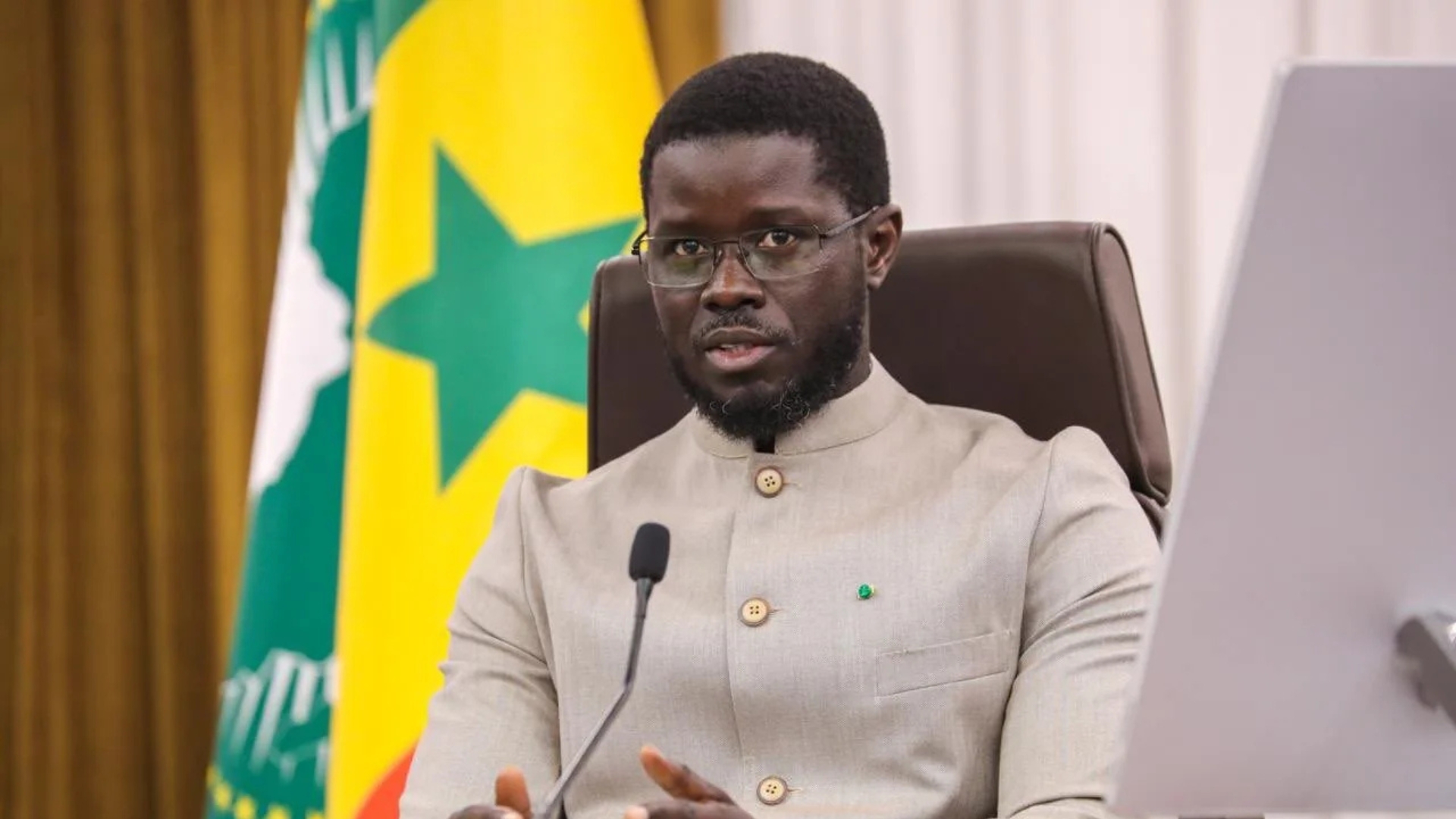 Dialogue national sur le système politique : le président Diomaye Faye appelle à une participation inclusive Dialogue national sur le système politique : le président Diomaye Faye appelle à une participation inclusive