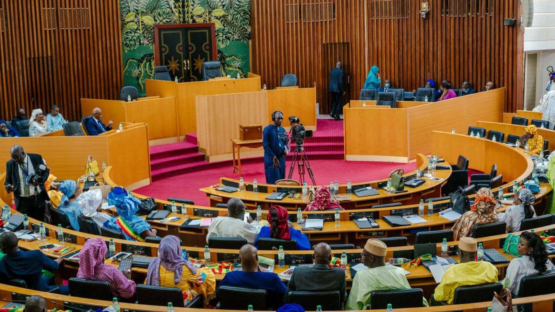 Assemblée nationale : adoption d’un nouveau règlement pour moderniser et renforcer les pouvoirs parlementaires