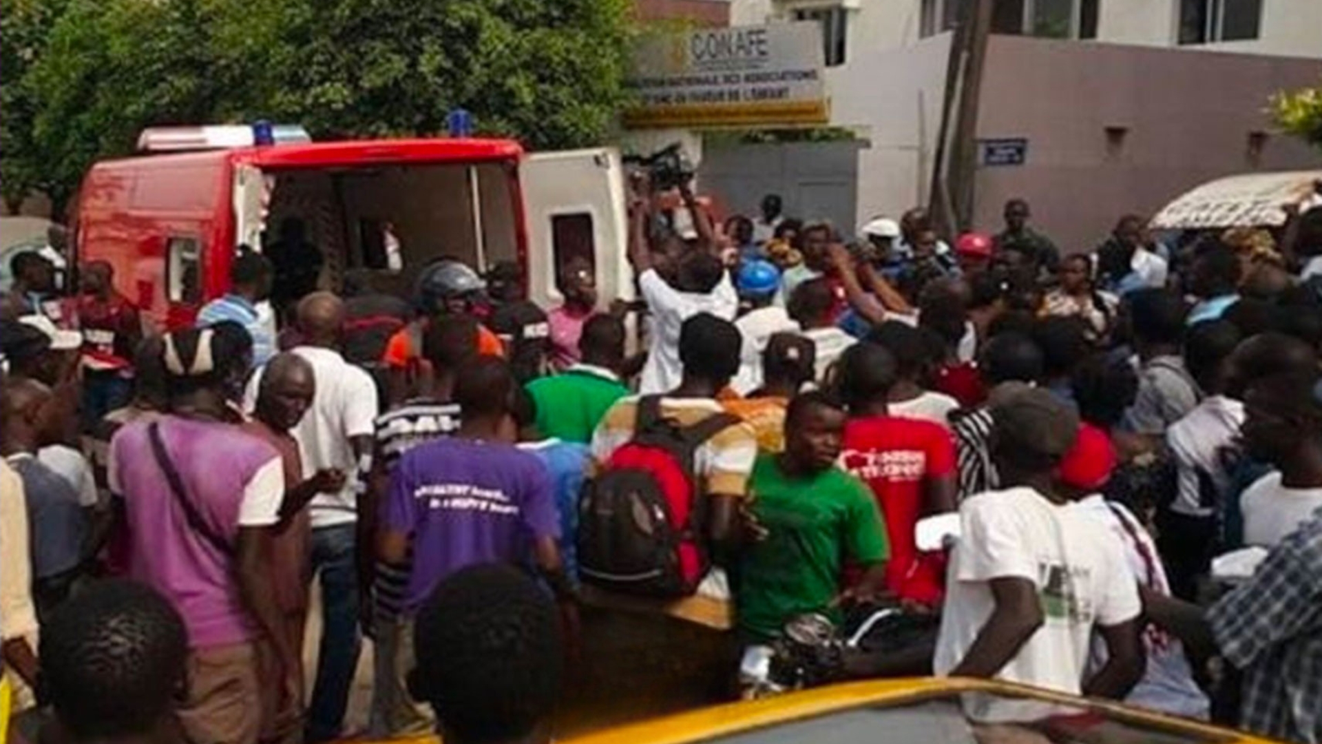 Ziguinchor : découverte macabre d’un SDF dans une maison abandonnée à Santhiaba