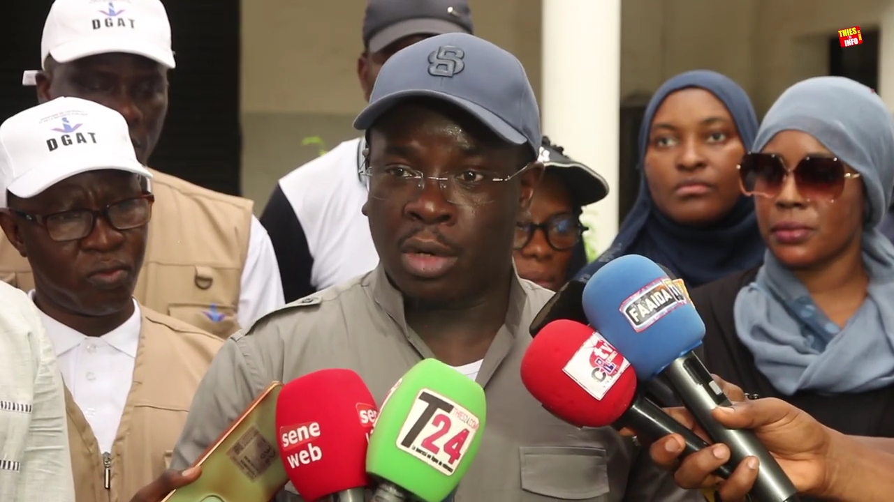 Thiès : Le ministre Birame Soulèye Diop au chevet des sinistrés après de fortes inondations