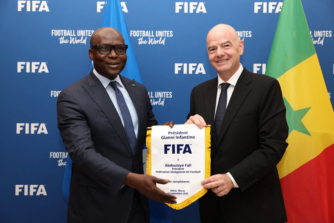 Football : Abdoulaye Fall rencontre le patron de la FIFA au Maroc pour discuter du développement en Afrique