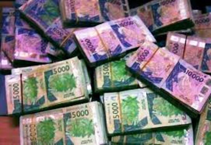 Il détourne 5,8 millions pour financer son mariage : l’amour qui mène tout droit en prison