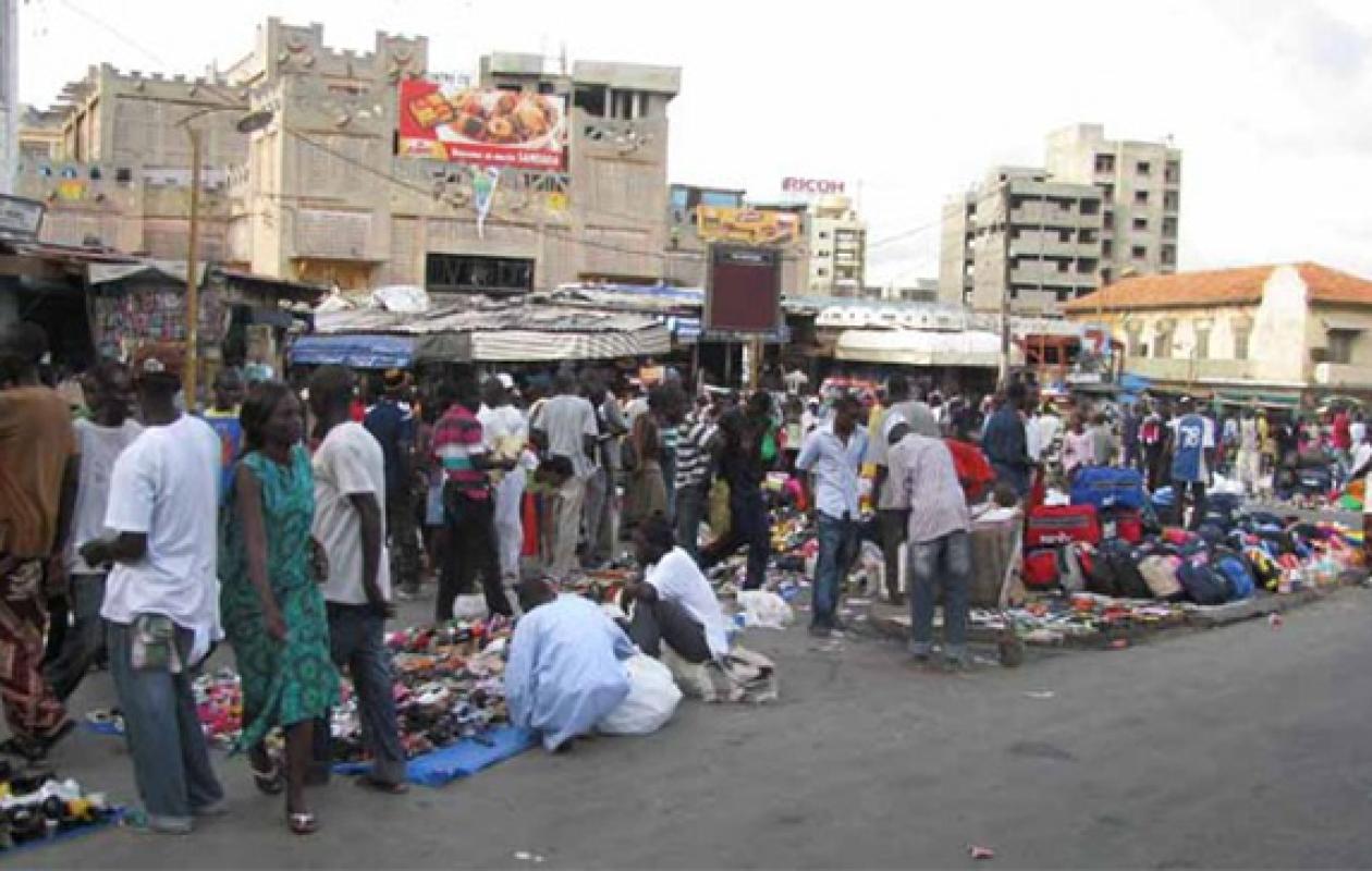 Le Gouverneur de Dakar met en garde contre l’occupation illégale de la voie publique pour les cérémonies familiales
