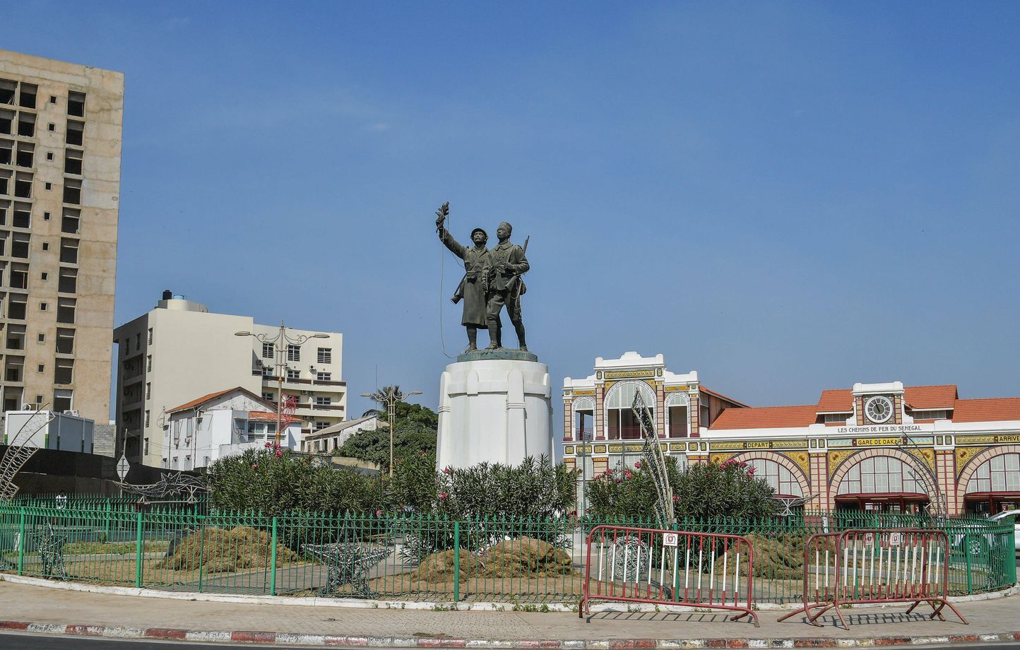 Sénégal : Le massacre de tirailleurs par l’armée française en 1944 a été « prémédité » et « camouflé »