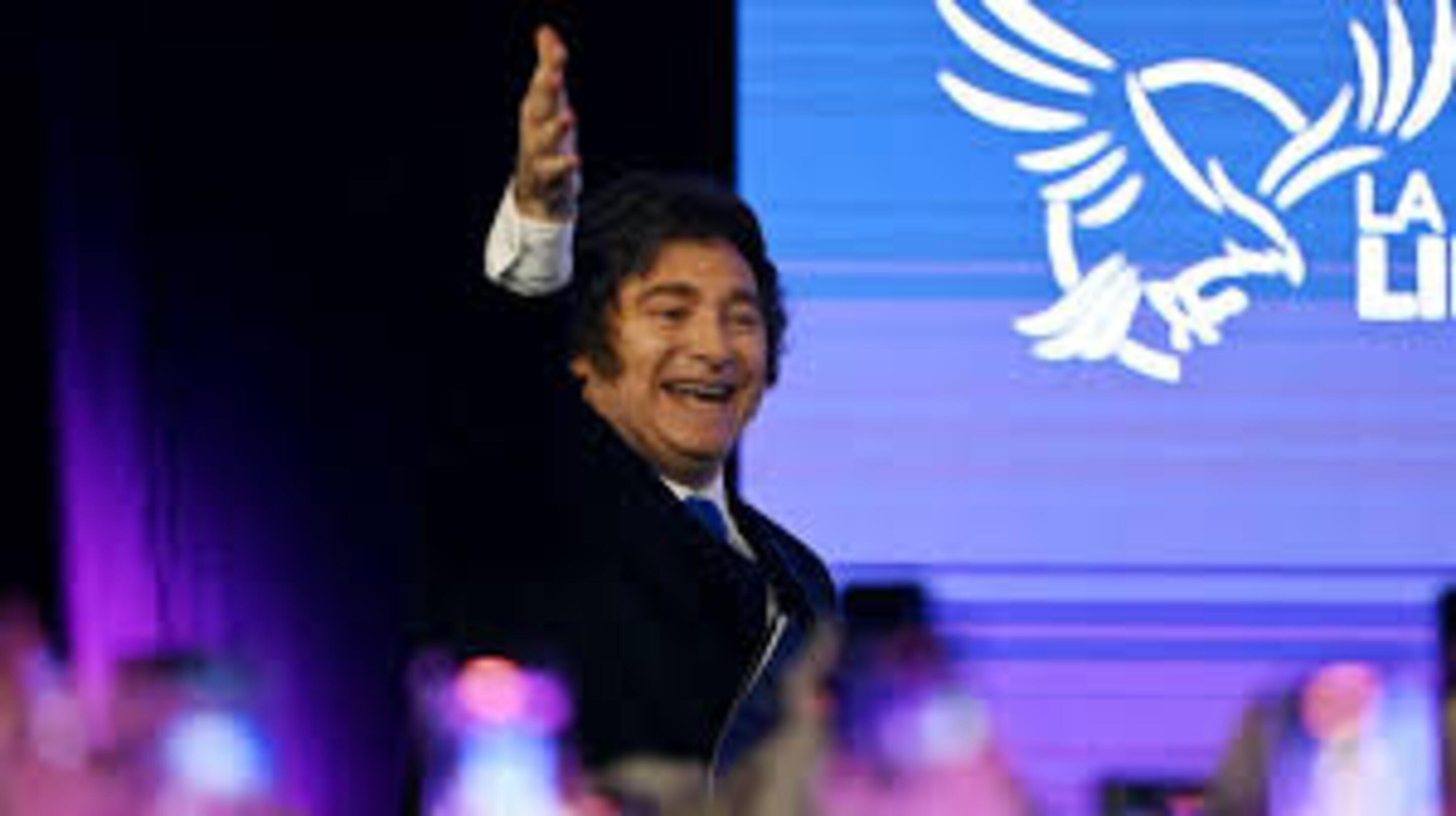 Argentine: le parti du président Javier Milei remporte largement les législatives de mi-mandat