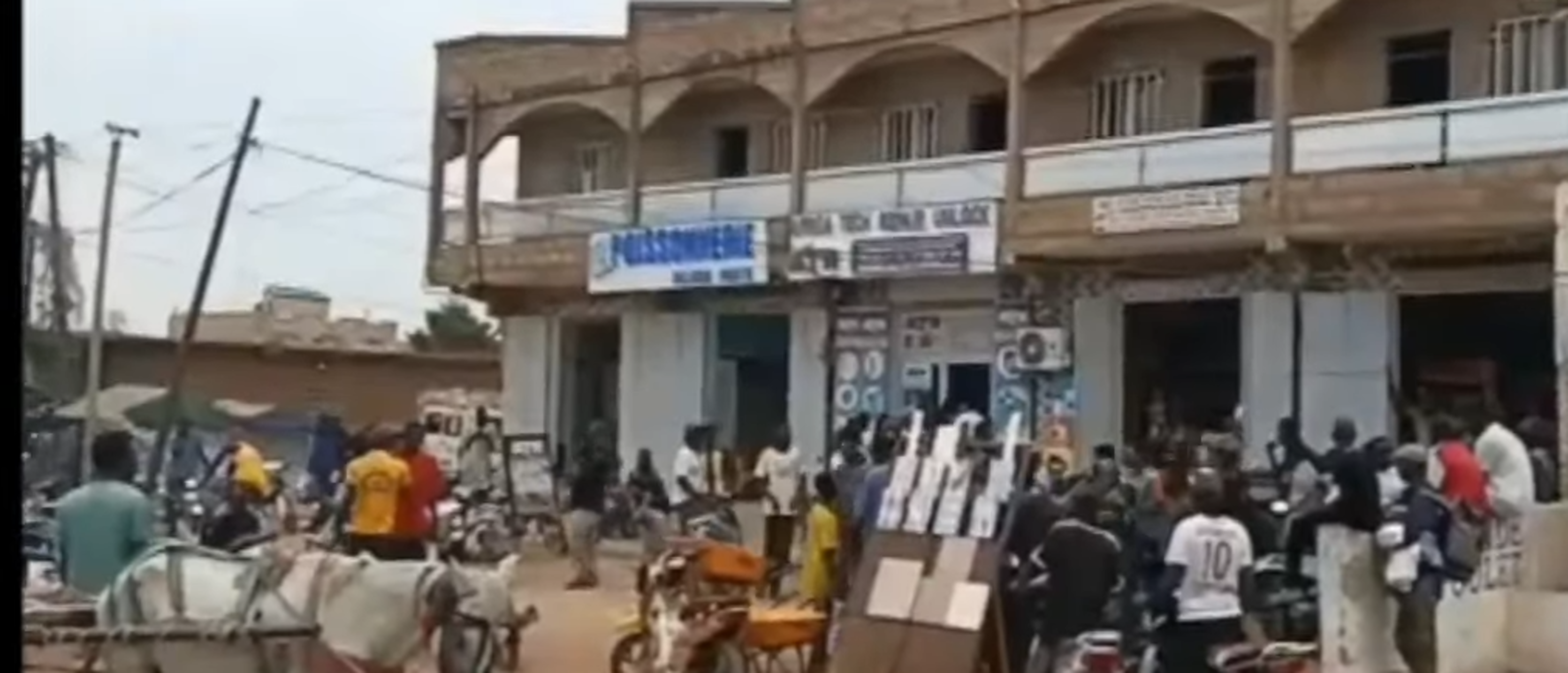 Cambriolage spectaculaire à Ourossogui : plus de 17 millions de FCFA de téléphones emportés