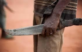 Drame conjugal à Ndiaganiao : un mari attaque sa femme à la machette