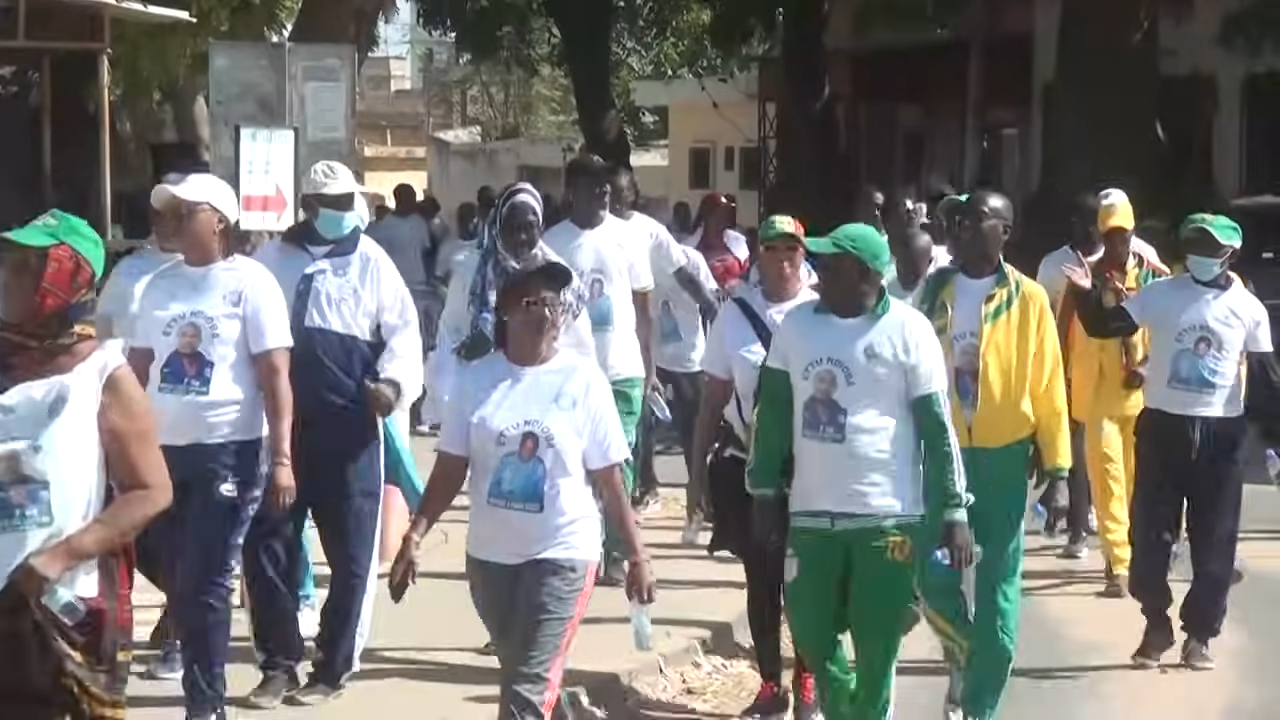 Ettu Ndioba : 4ᵉ édition de la randonnée pédestre à Grand Thiès aujourd’hui, hommage à Alioune Badara Yade Ettu Ndioba : 4ᵉ édition de la randonnée pédestre à Grand Thiès aujourd’hui, hommage à Alioune Badara Yade