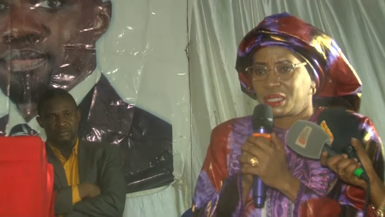 Cité Niakh rend un vibrant hommage à Madame Mariama Cissokho, Directrice de l’Hôpital régional de Thiès