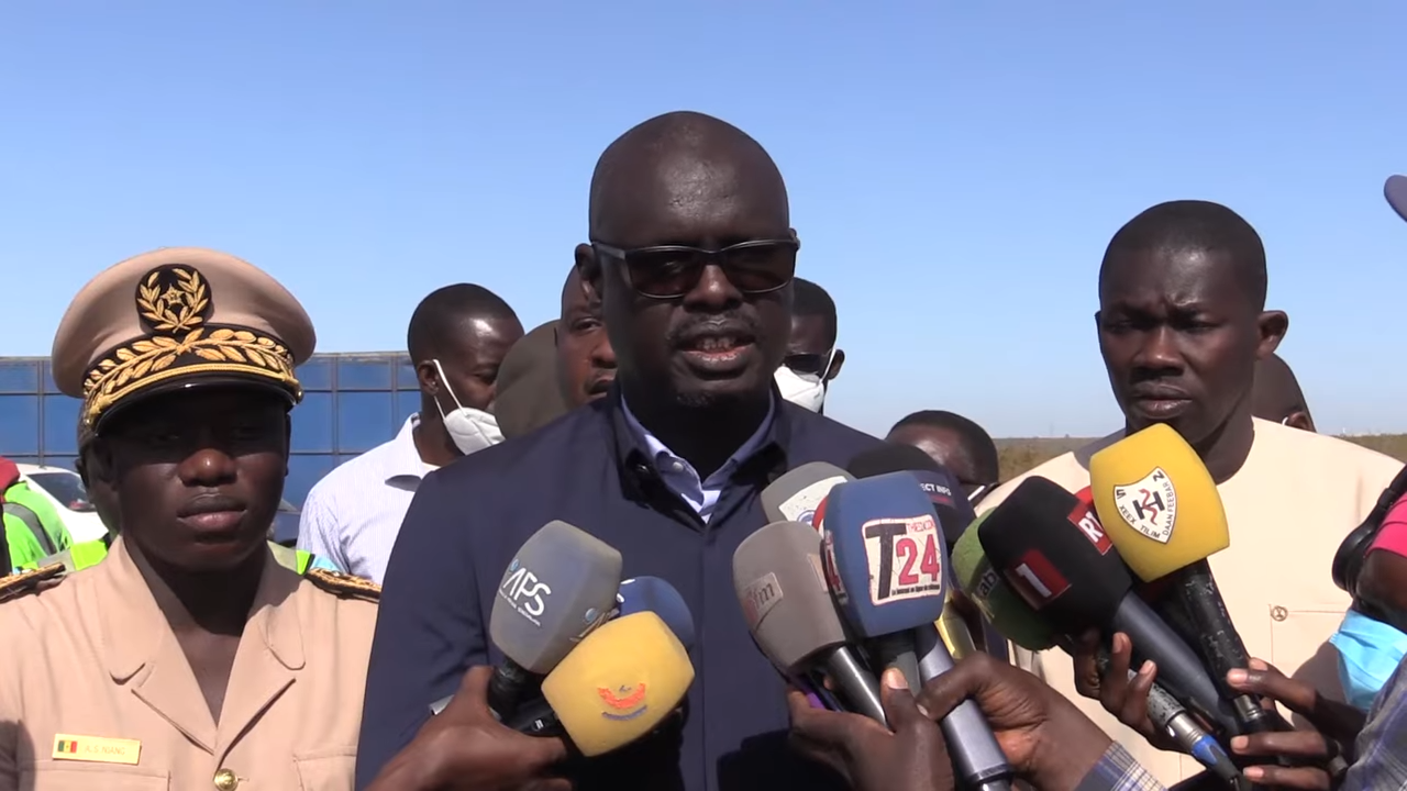 Lutte contre la drogue à Thiès : incinération massive de stupéfiants et produits impropres