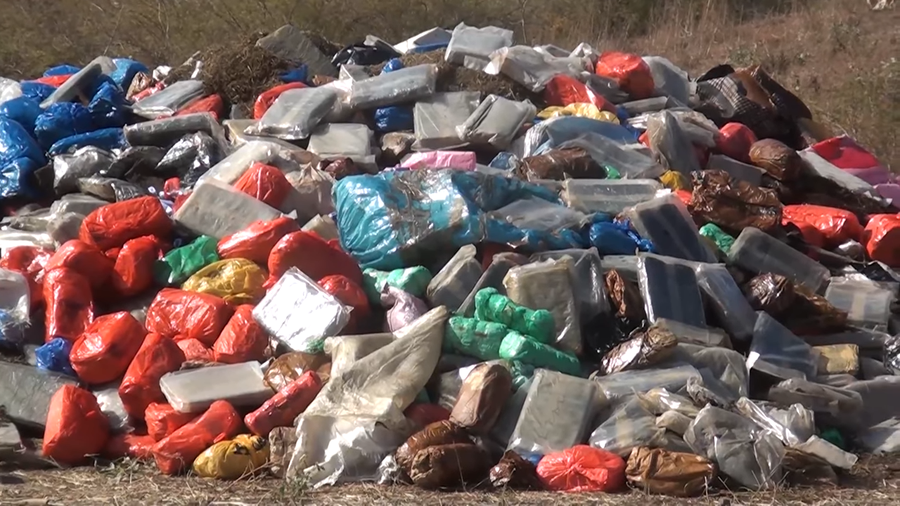 Lutte contre la drogue à Thiès : incinération massive de stupéfiants et produits impropres Lutte contre la drogue à Thiès : incinération massive de stupéfiants et produits impropres