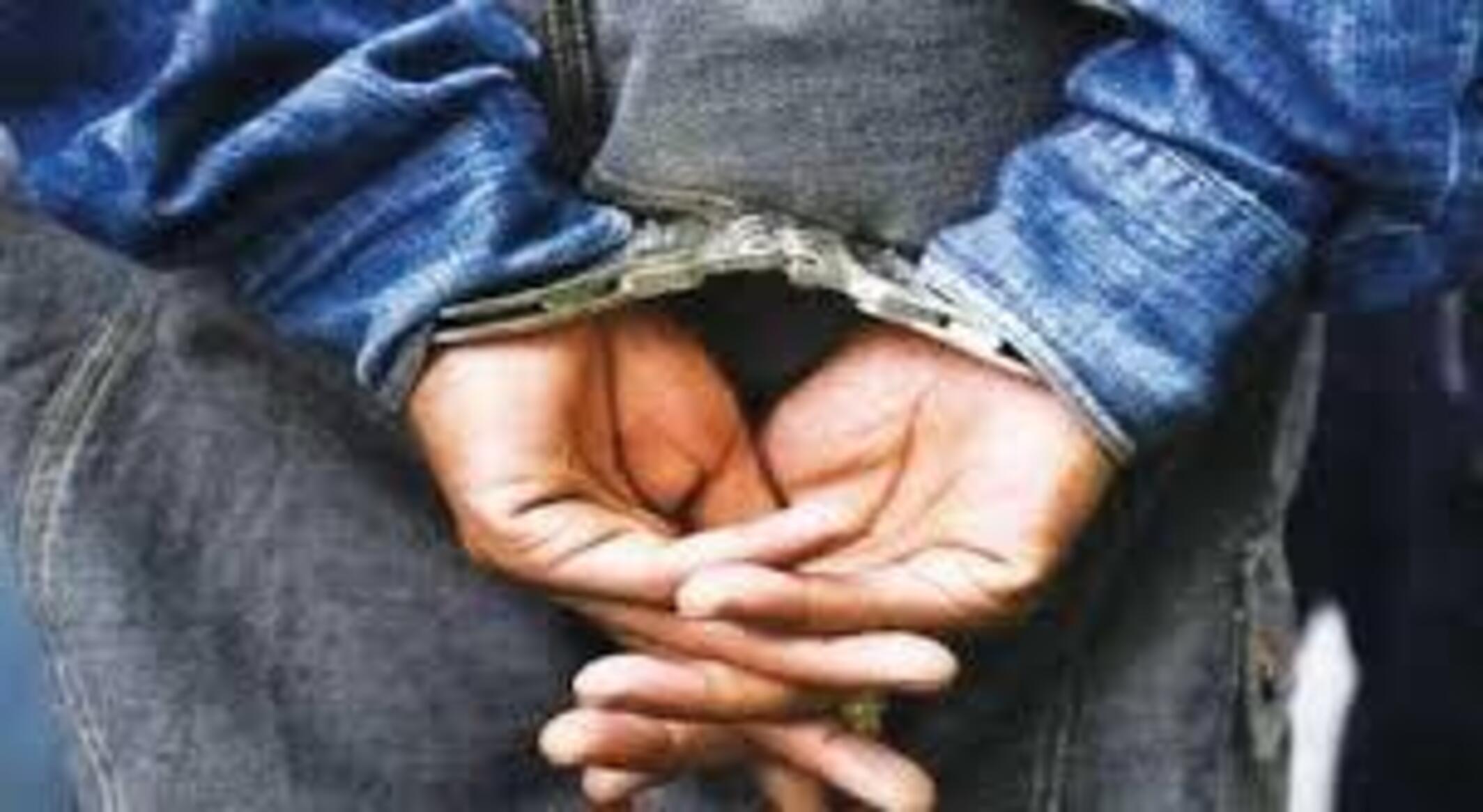 Tambacounda : un mariage vire au drame, 10 ans requis contre Stanislas « Abbé » Diouf pour le meurtre de son ami Tambacounda : un mariage vire au drame, 10 ans requis contre Stanislas « Abbé » Diouf pour le meurtre de son ami