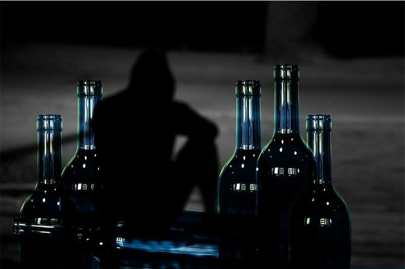 Violences familiales : un fils jugé pour injures, menaces et dégradations envers sa mère